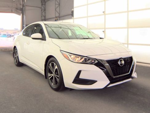Used 2021 Nissan Sentra SV FWD image 2