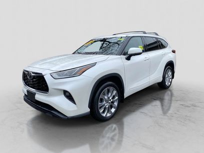 Used 2021 Toyota Highlander Limited