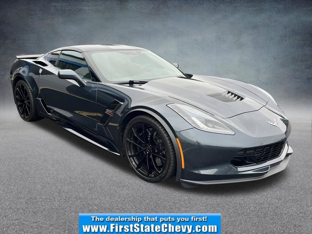 Used 2019 Chevrolet Corvette Grand Sport RWD image 1