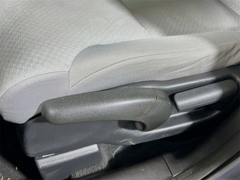 Used 2016 Honda CR-V SE image 18