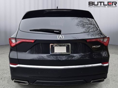 Certified 2024 Acura MDX FWD w/ Technology Package image 6