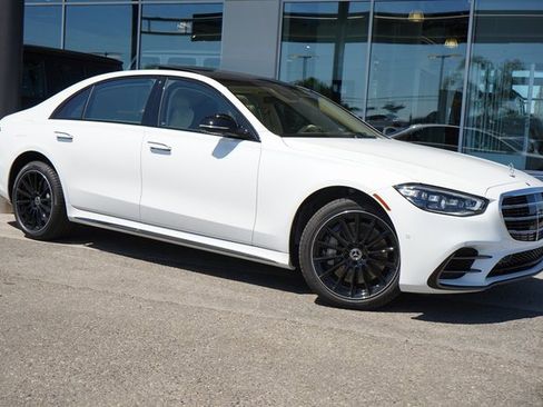 New 2025 Mercedes-Benz S 580 4MATIC Sedan image 1