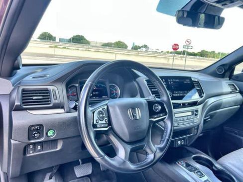 Certified 2021 Honda Passport EX-L image 15
