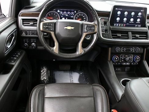 Certified 2021 Chevrolet Suburban High Country image 15