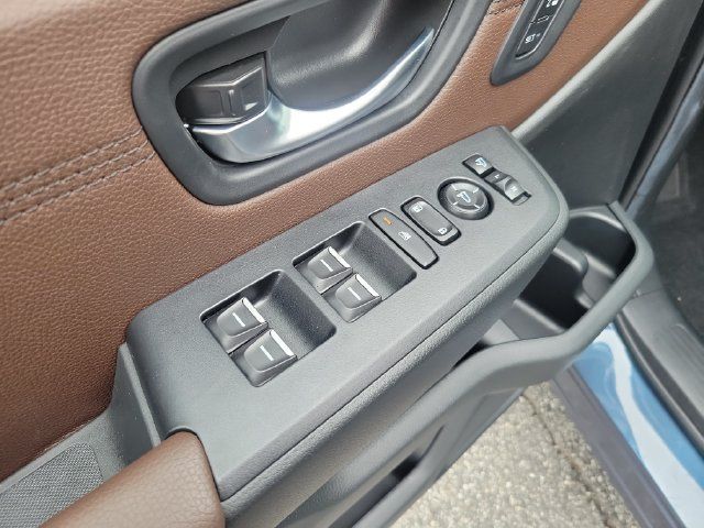 Used 2026 Honda Pilot Elite image 9
