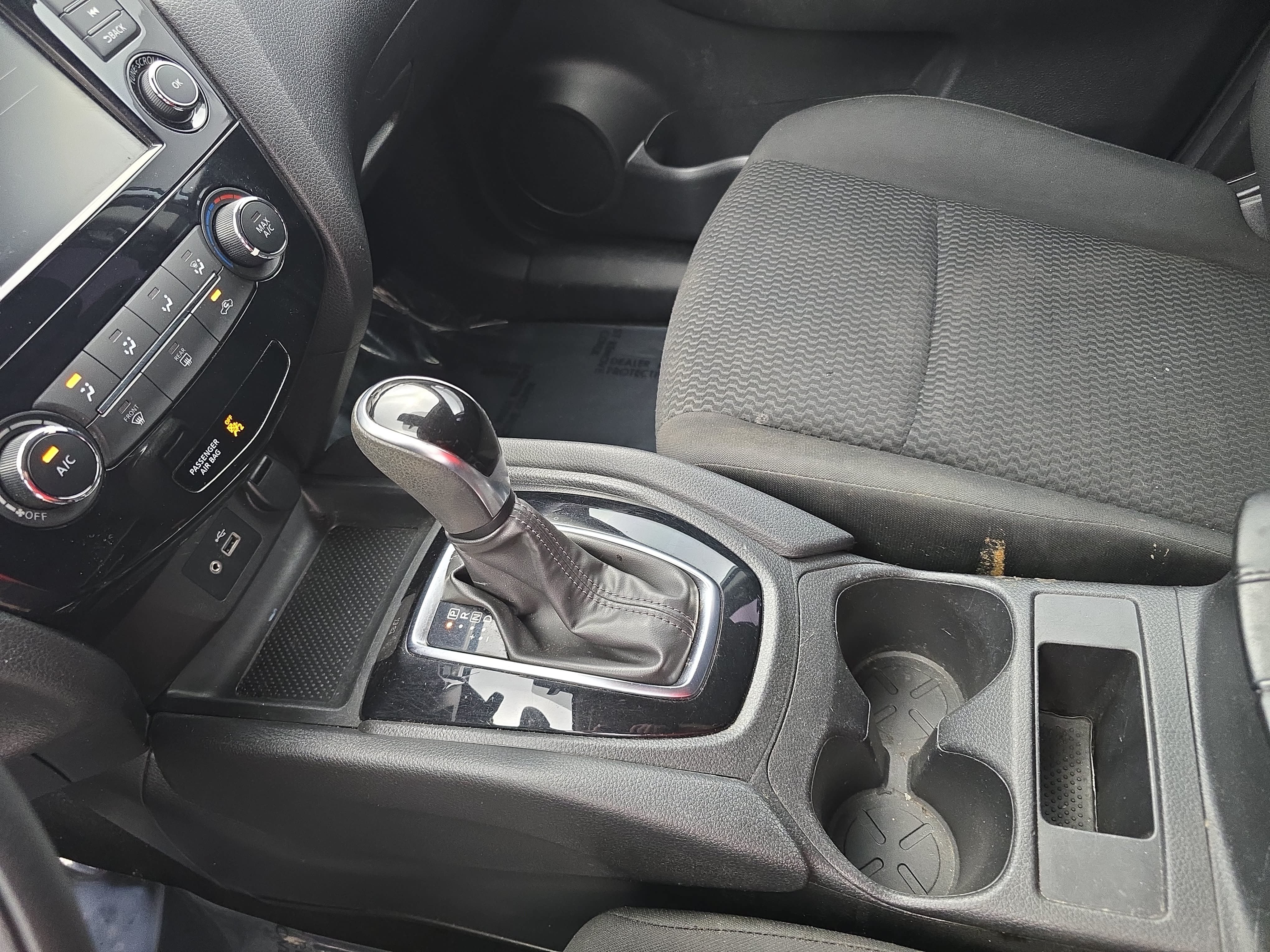 Used 2020 Nissan Rogue Sport S w/ Appearance Package FWD image 24