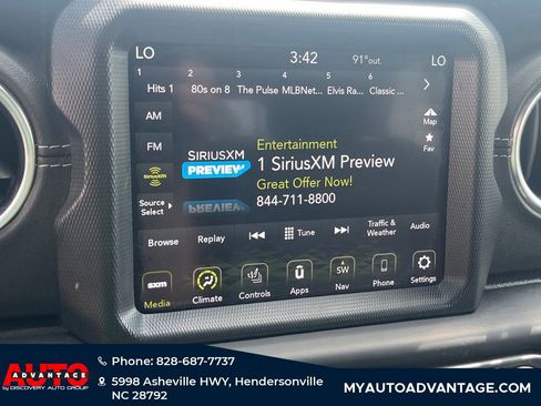 Used 2020 Jeep Gladiator Overland AWD/4WD image 14