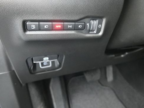 New 2026 Jeep Cherokee Limited image 21