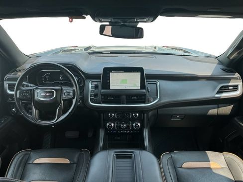 Used 2023 GMC Yukon AT4 w/ AT4 Premium Plus Package AWD/4WD image 17