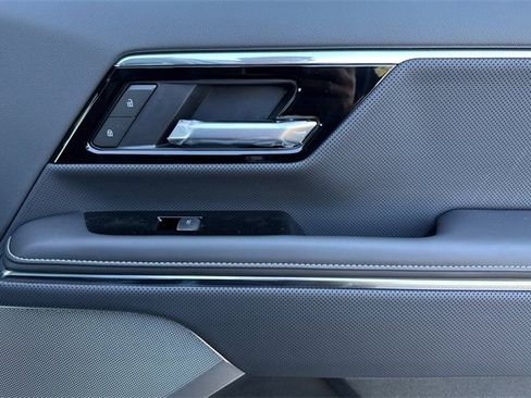 New 2025 GMC Sierra EV Denali image 19