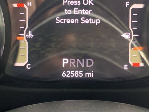 Used 2022 Jeep Wrangler Unlimited Sahara w/ LED Lighting Group image 22