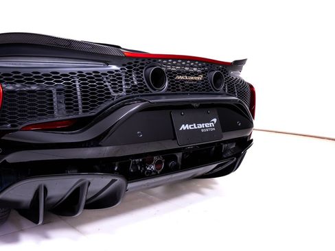 Used 2025 McLaren Artura Spider RWD image 14