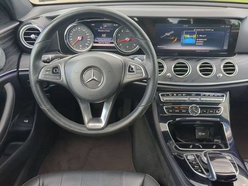 Used 2017 Mercedes-Benz E 300 4MATIC w/ Premium 1 Package image 14