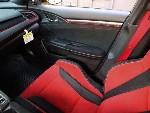 Used 2021 Honda Civic Type R Limited image 26