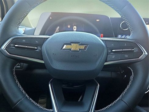 New 2025 Chevrolet Blazer EV LT image 24