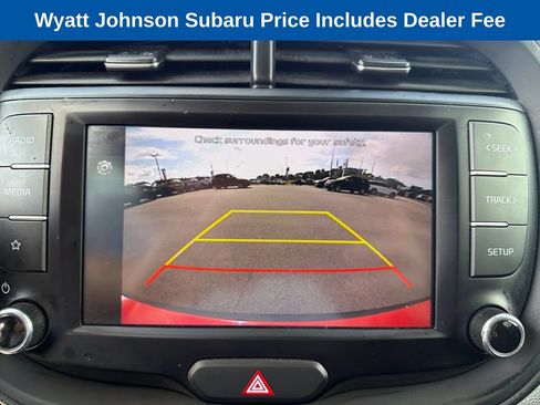 Used 2024 Kia Soul LX w/ Option Group 015 FWD image 24