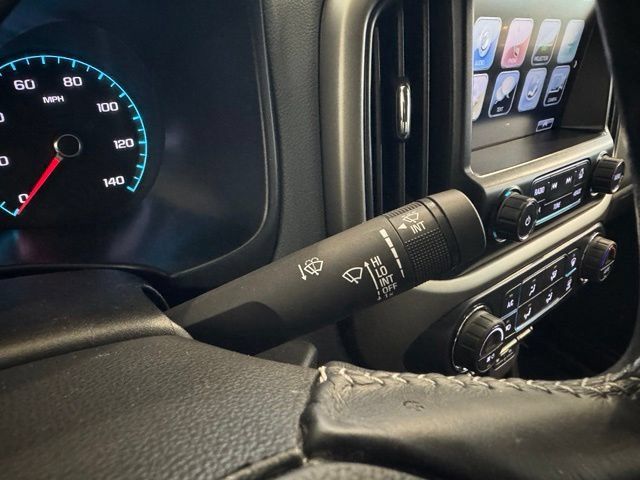Used 2018 Chevrolet Colorado Z71 AWD/4WD image 28