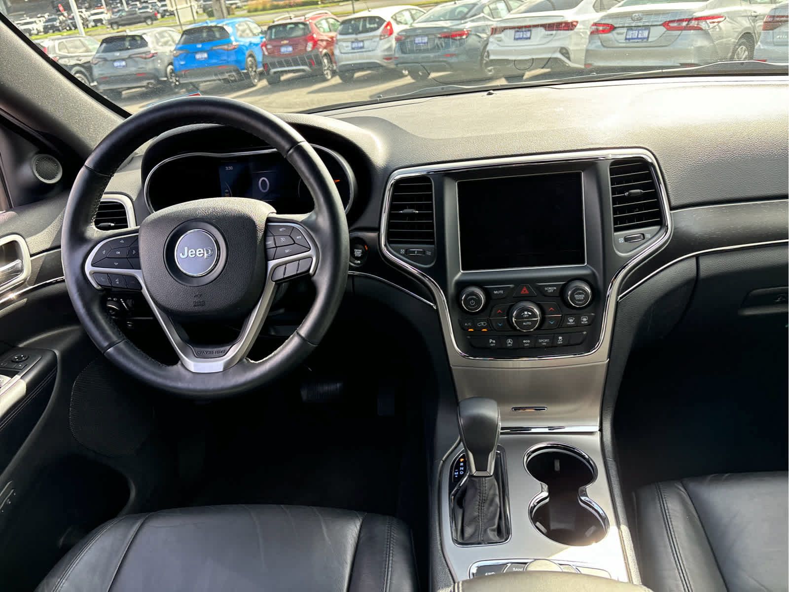 Used 2018 Jeep Grand Cherokee Limited AWD/4WD image 26