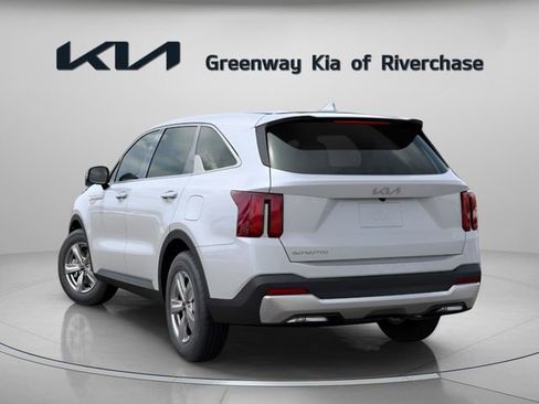 New 2026 Kia Sorento LX FWD image 5