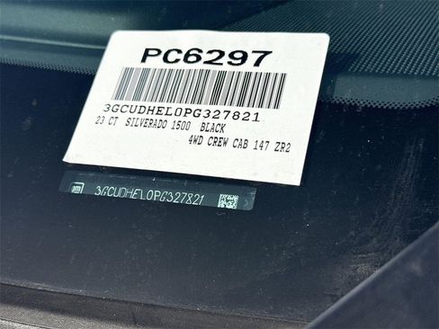 Used 2023 Chevrolet Silverado 1500 ZR2 image 32