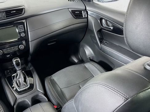 Certified 2020 Nissan Rogue SL w/ Premium Package image 26