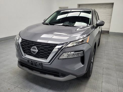 Used 2022 Nissan Rogue SV FWD image 15