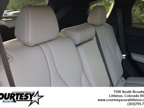 Certified 2025 Acura RDX SH-AWD image 31