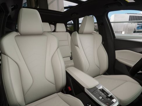 New 2026 BMW X1 xDrive28i w/ Technology Package image 42