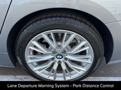 Used 2023 BMW 330i Sedan w/ Driving Assistance Package RWD image 17