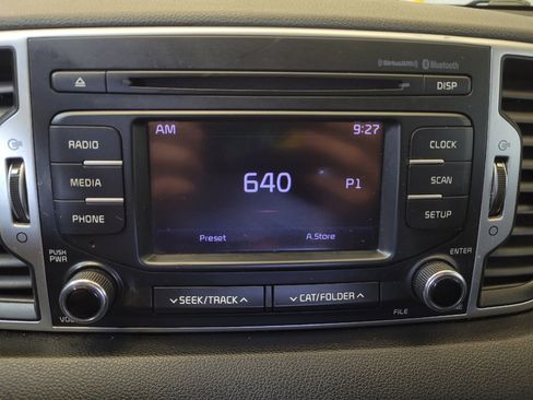 Used 2018 Kia Sportage LX AWD/4WD image 25