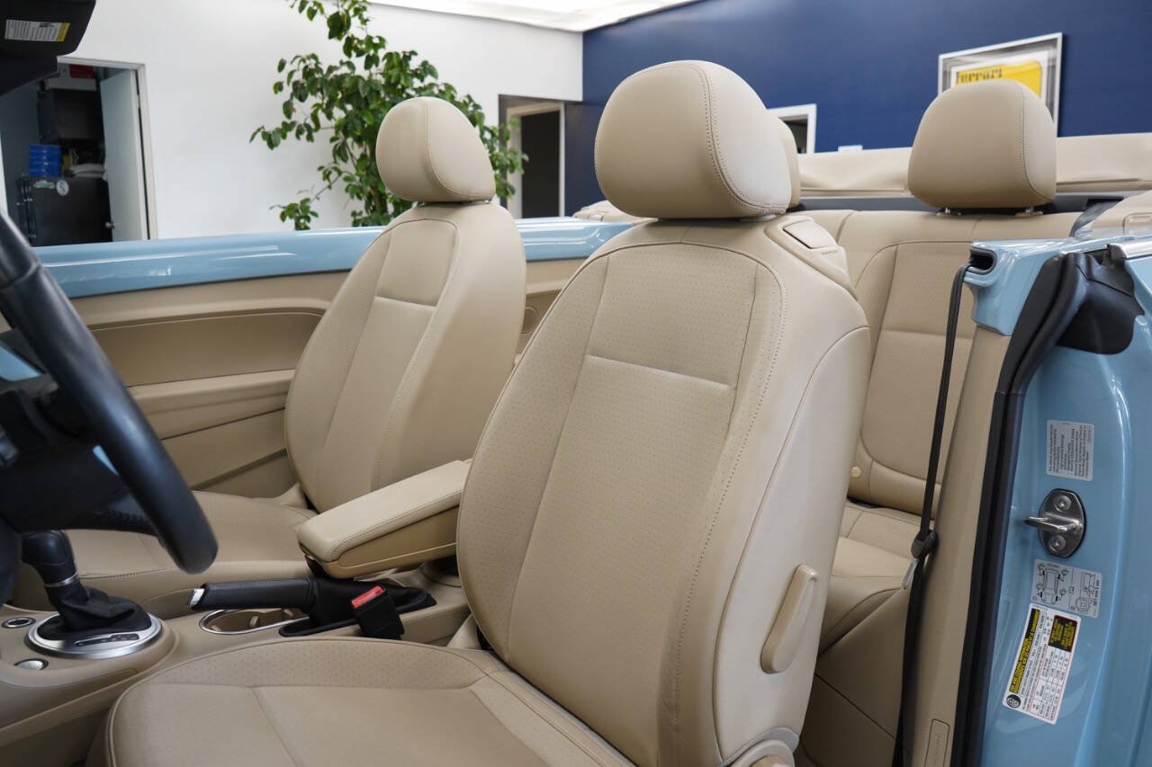 Used 2015 Volkswagen Beetle TDI FWD image 69