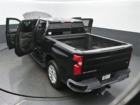 Used 2025 Chevrolet Silverado 1500 LTZ w/ LTZ Premium Package image 64