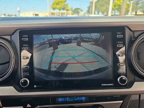 Used 2021 Toyota Tacoma SR5 RWD image 21