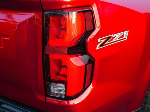 New 2026 Chevrolet Colorado Z71 w/ Technology Package AWD/4WD image 7