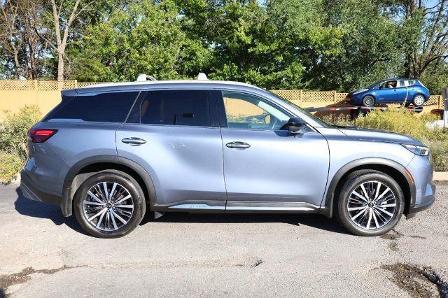 Used 2025 INFINITI QX60 Sensory AWD/4WD image 5