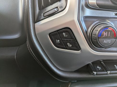 Used 2018 GMC Sierra 1500 SLT image 20