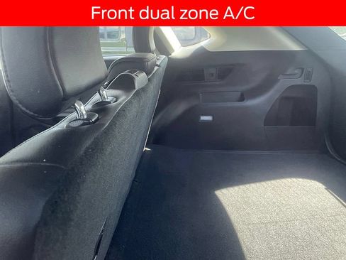 Used 2024 Ford Edge SEL w/ Convenience Package AWD/4WD image 8