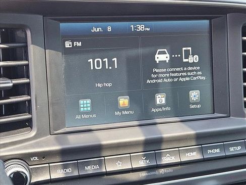 Used 2020 Hyundai Elantra SEL w/ Convenience Package (C2) FWD image 13