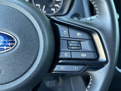 Used 2025 Subaru Forester Premium AWD/4WD image 21