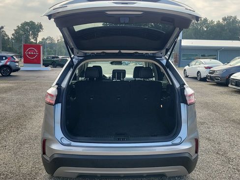 Used 2024 Ford Edge SEL AWD/4WD image 9