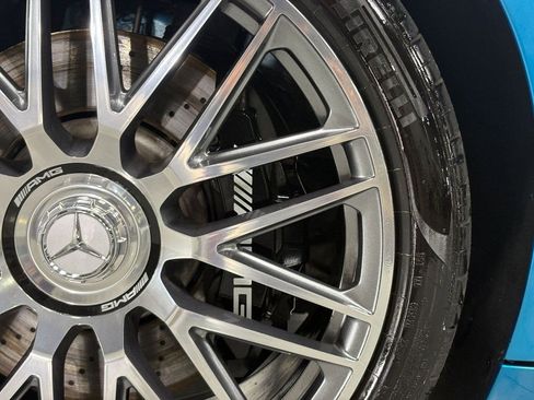 Certified 2024 Mercedes-Benz SL 63 AMG 4MATIC image 42