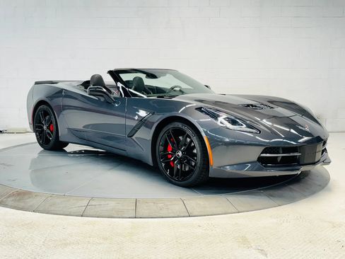 Used 2014 Chevrolet Corvette Stingray Convertible w/ 3LT Preferred Equipment Group RWD image 3