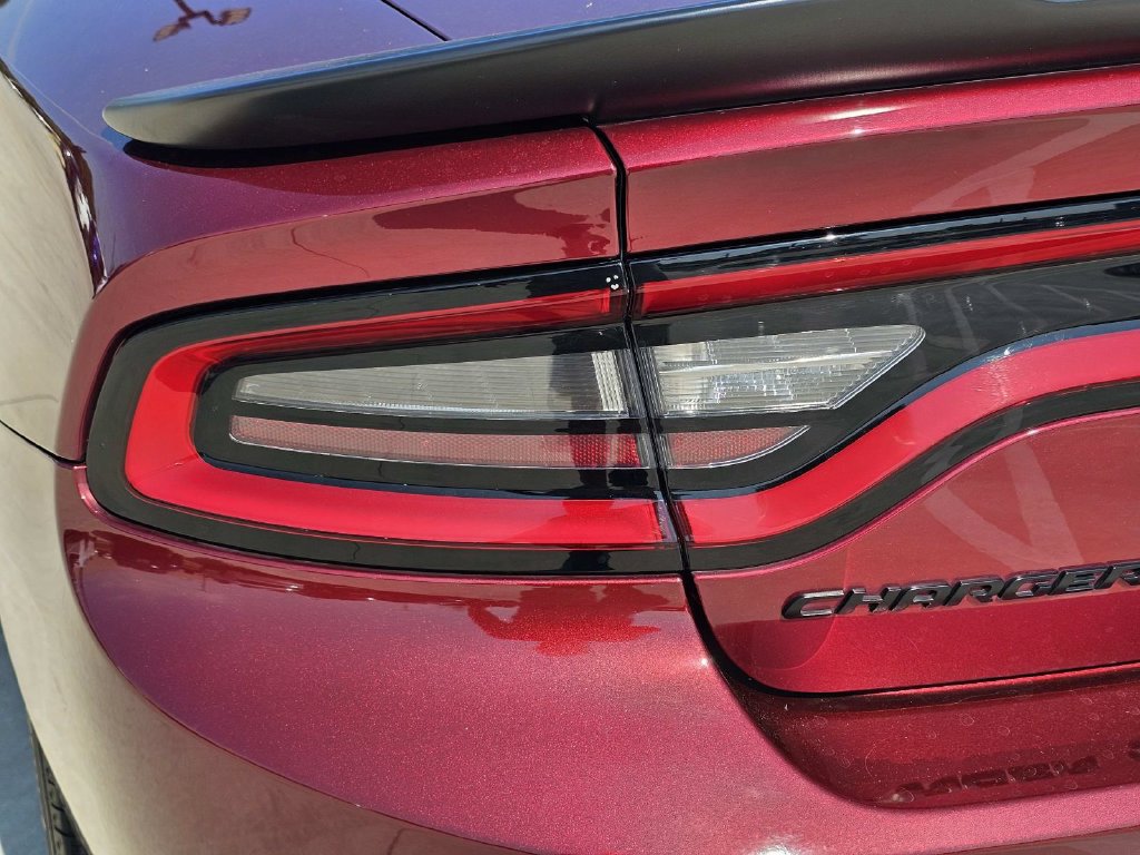 Used 2023 Dodge Charger SXT w/ Blacktop Package AWD/4WD image 11