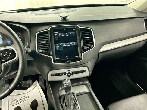 Used 2021 Volvo XC90 T5 Momentum w/ Advanced Package image 18