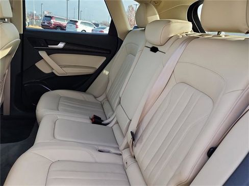 Used 2020 Audi Q5 2.0T Premium Plus w/ Premium Plus Package image 26