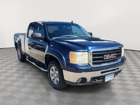 Used 2009 GMC Sierra 1500 SLE w/ Power Pack Plus image 2