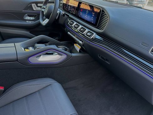 New 2024 Mercedes-Benz GLS 450 4MATIC image 21
