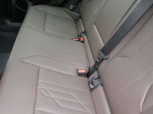 Certified 2025 BMW X3 M50 w/ Premium Package AWD/4WD image 32