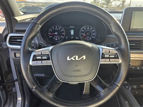 Used 2022 Kia Telluride SX w/ Nightfall Edition Package image 25