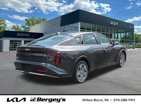 Certified 2025 Kia K4 FWD image 6